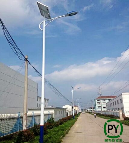 太陽能市電互補路燈