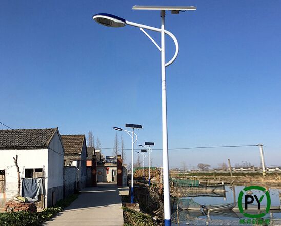 保定農村裝6米太陽能路燈的為啥越來越多